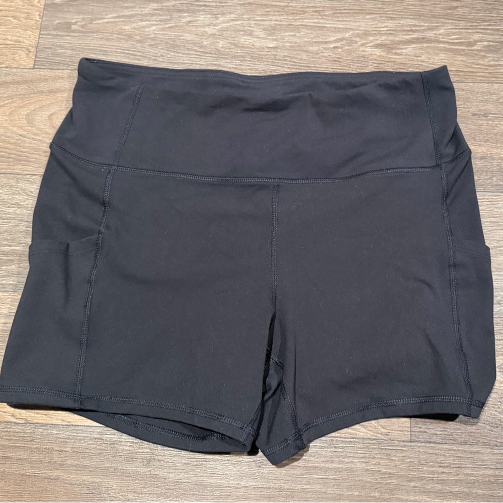 Laundry By Shelli Segal Black Athletic Shorts